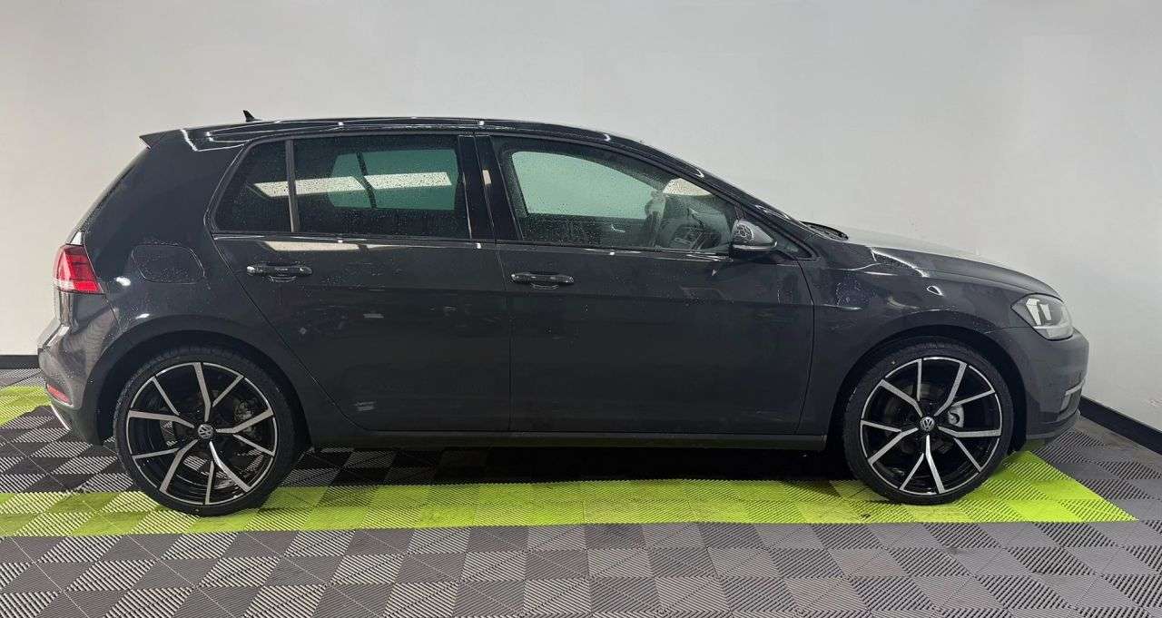 2019 VOLKSWAGEN GOLF 2019 VOLKSWAGEN GOLF