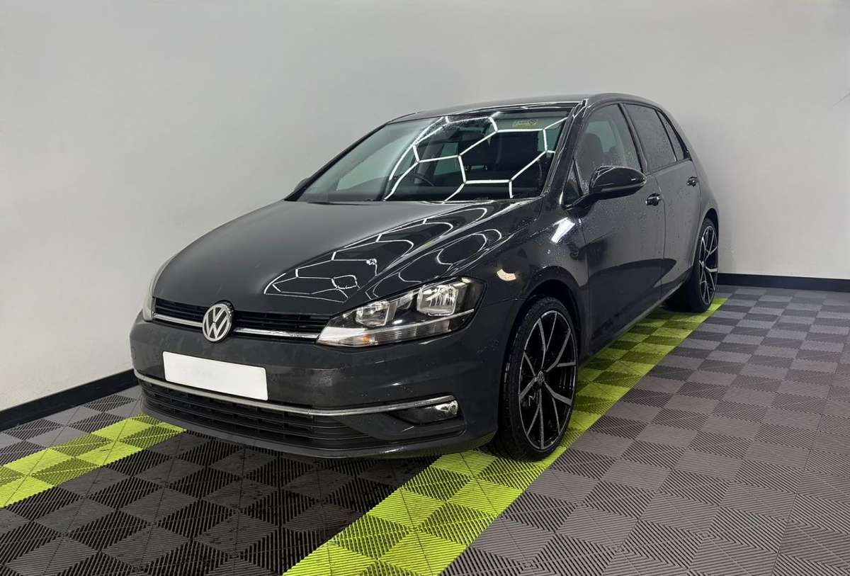 Check out this Volkswagen Golf 2019 Diesel Automatic