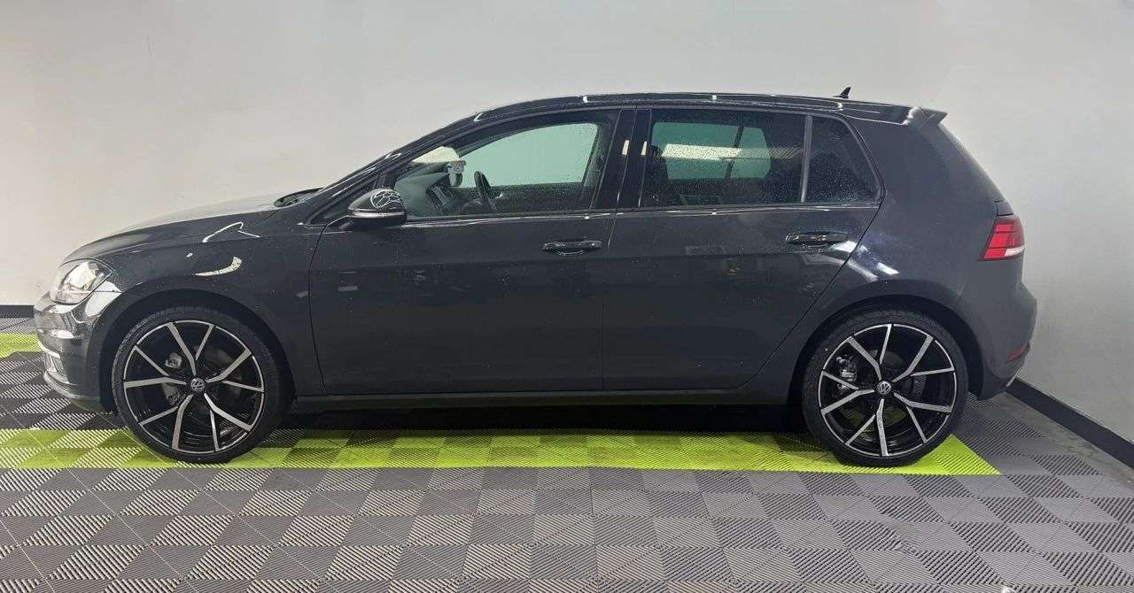 2019 VOLKSWAGEN GOLF 2019 VOLKSWAGEN GOLF