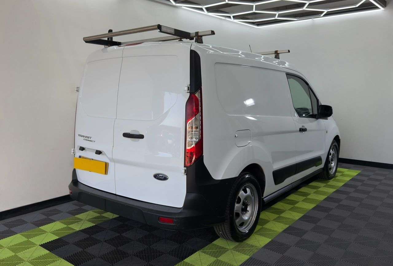 A 2019 FORD TRANSIT CONNECT 1.5 200 EcoBlue Panel Van 5dr Diesel Manual L1 Euro 6 (s/s) (100 ps) A 2019 FORD TRANSIT CONNECT 1.5 200 EcoBlue Panel Van 5dr Diesel Manual L1 Euro 6 (s/s) (100 ps)