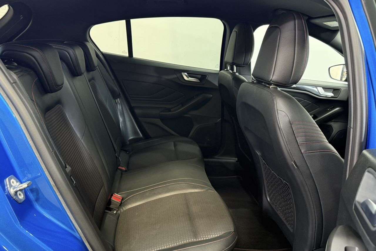 2021 FORD FOCUS 2021 FORD FOCUS