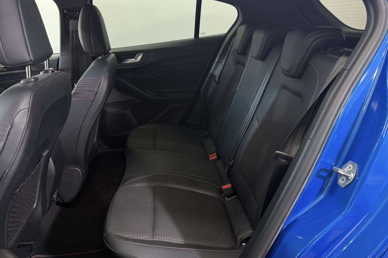 2021 FORD FOCUS 2021 FORD FOCUS