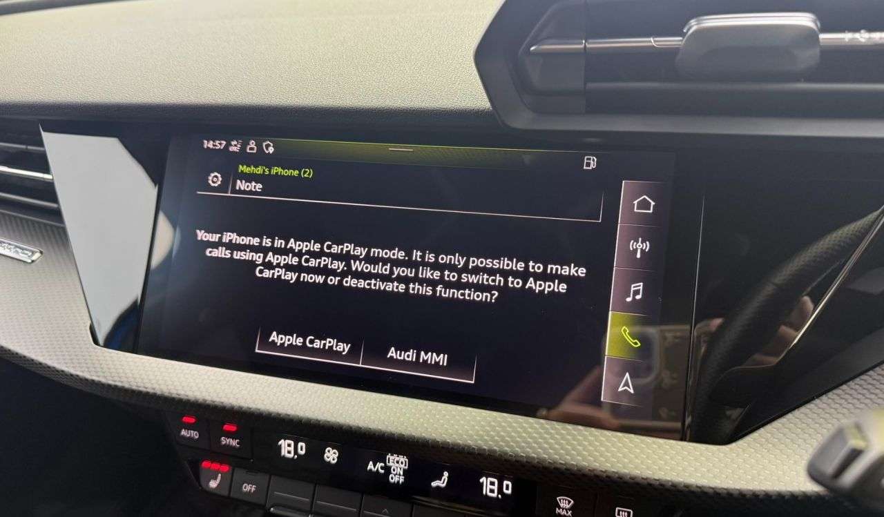 null AUDI RS3 null AUDI RS3