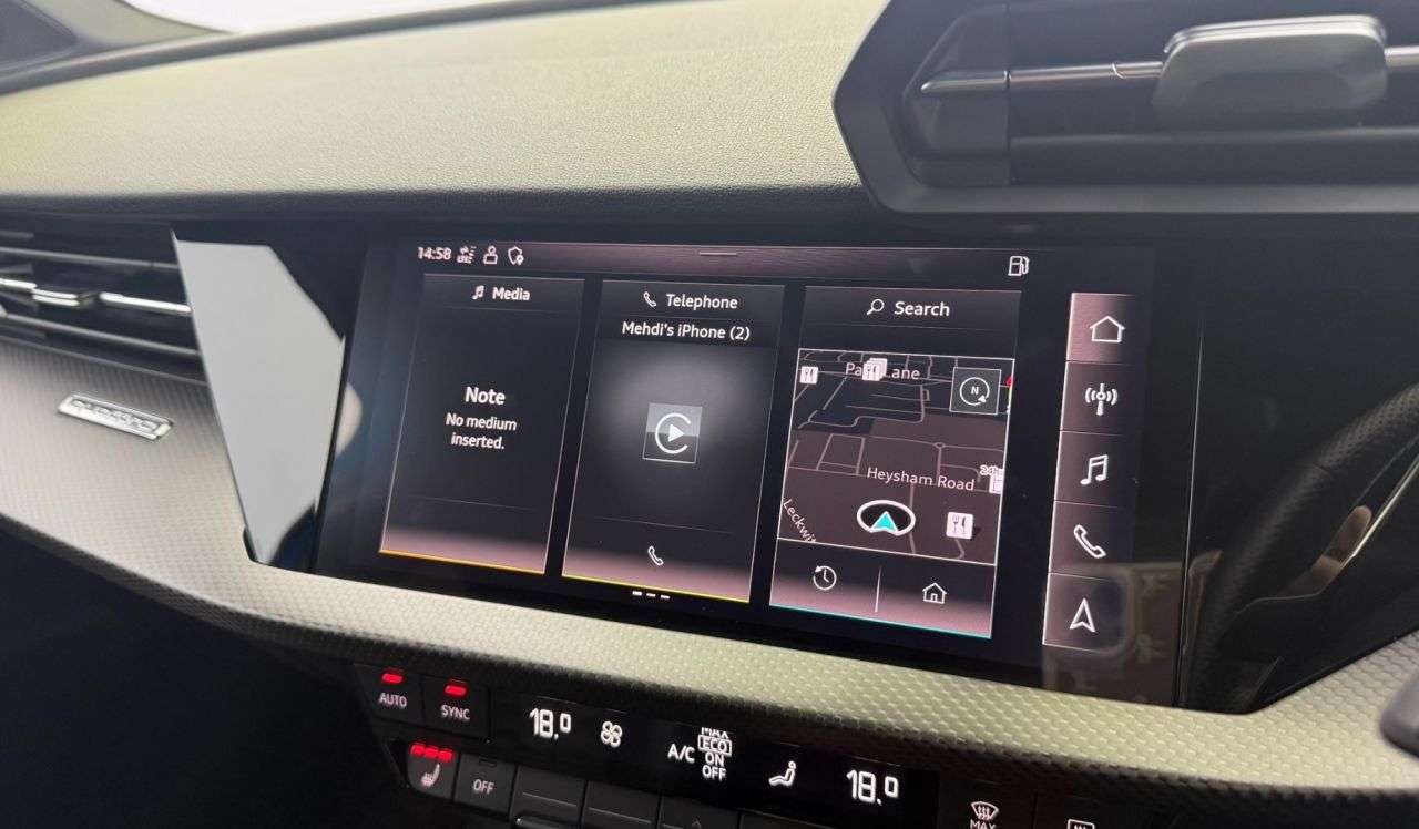 null AUDI RS3 null AUDI RS3