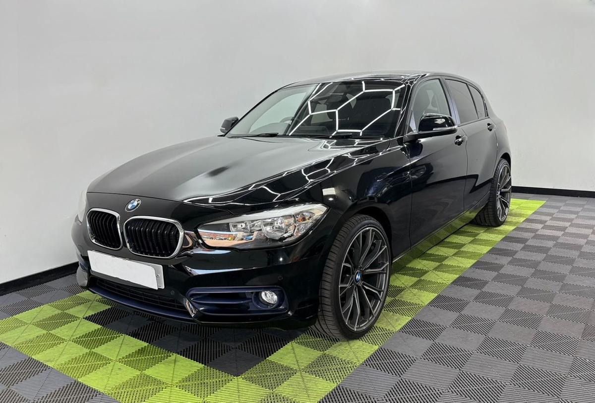 Check out this BMW 1 Series 2019 Diesel Manual