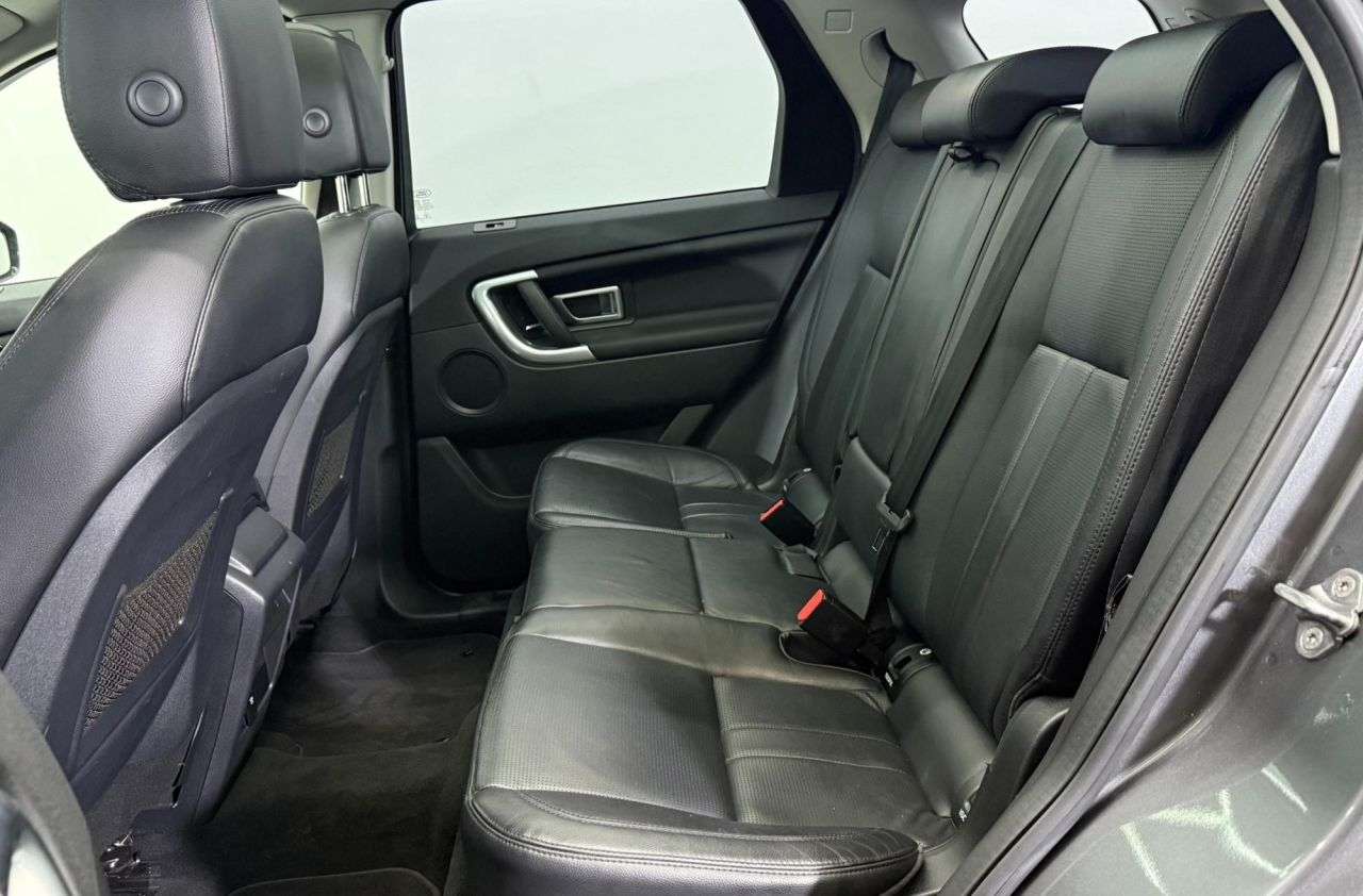 null LAND ROVER DISCOVERY SPORT null LAND ROVER DISCOVERY SPORT