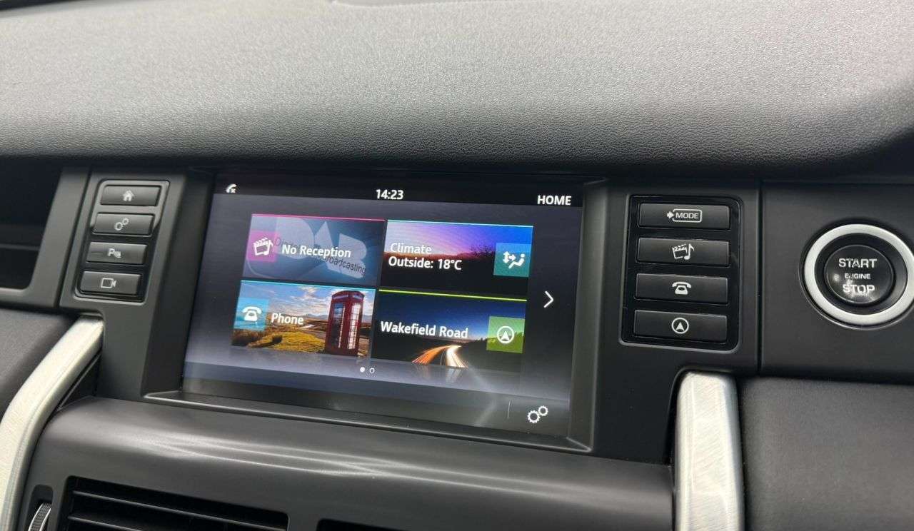 null LAND ROVER DISCOVERY SPORT null LAND ROVER DISCOVERY SPORT