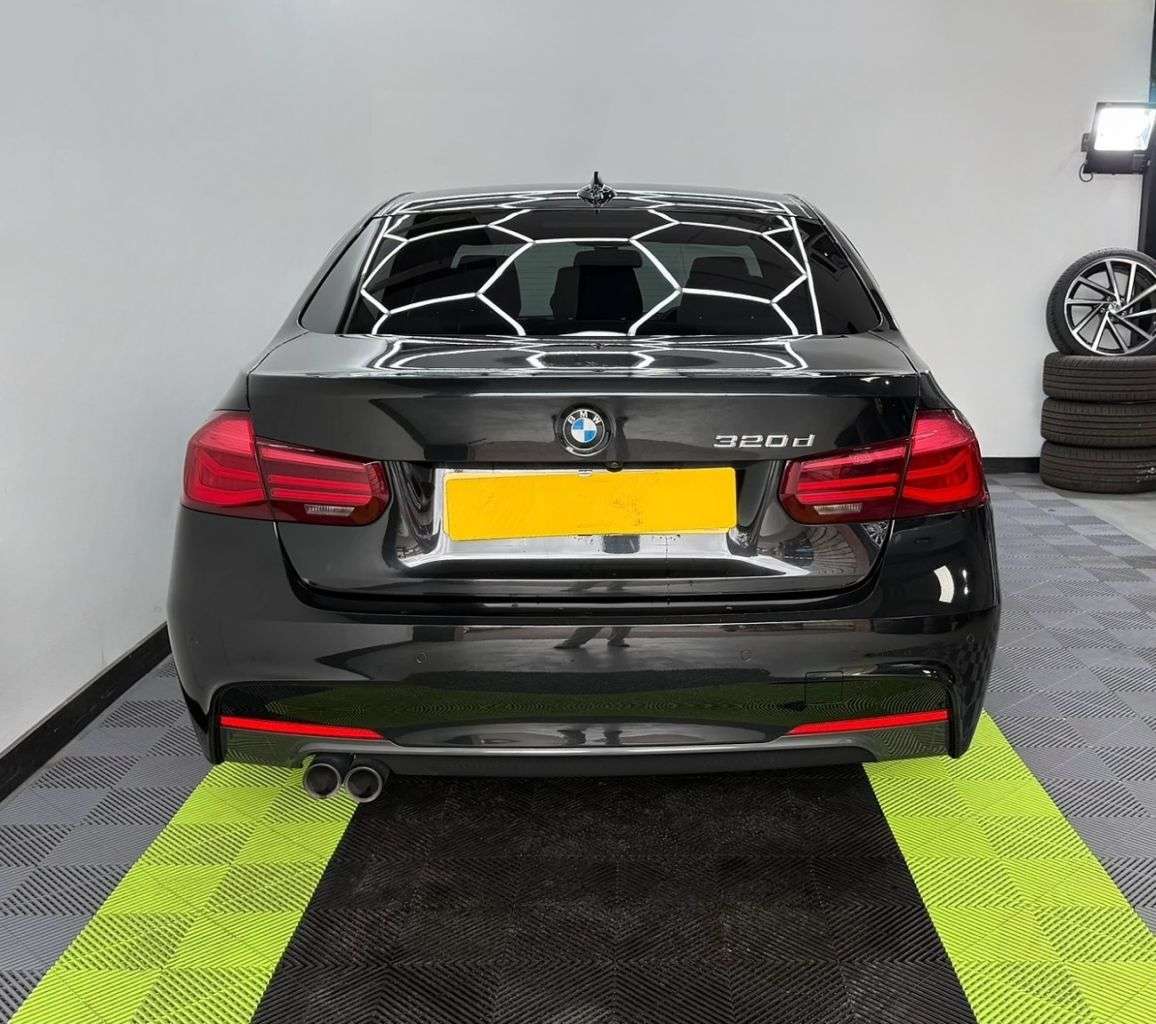 2018 BMW 3 SERIES 2018 BMW 3 SERIES