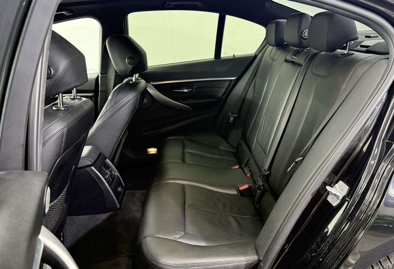 2018 BMW 3 SERIES 2018 BMW 3 SERIES