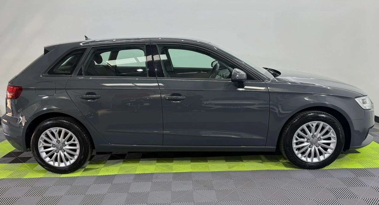 2018 AUDI A3 2018 AUDI A3