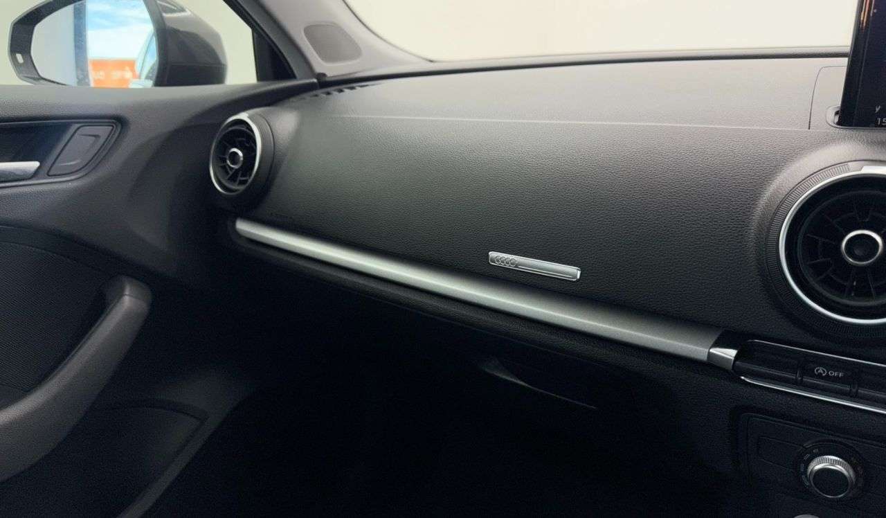 2018 AUDI A3 2018 AUDI A3