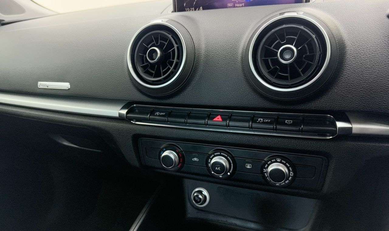 2018 AUDI A3 2018 AUDI A3