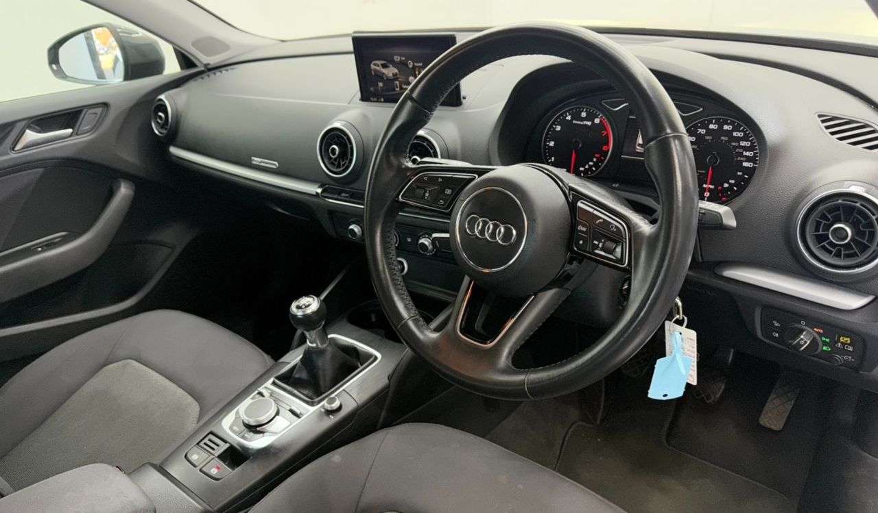2018 AUDI A3 2018 AUDI A3