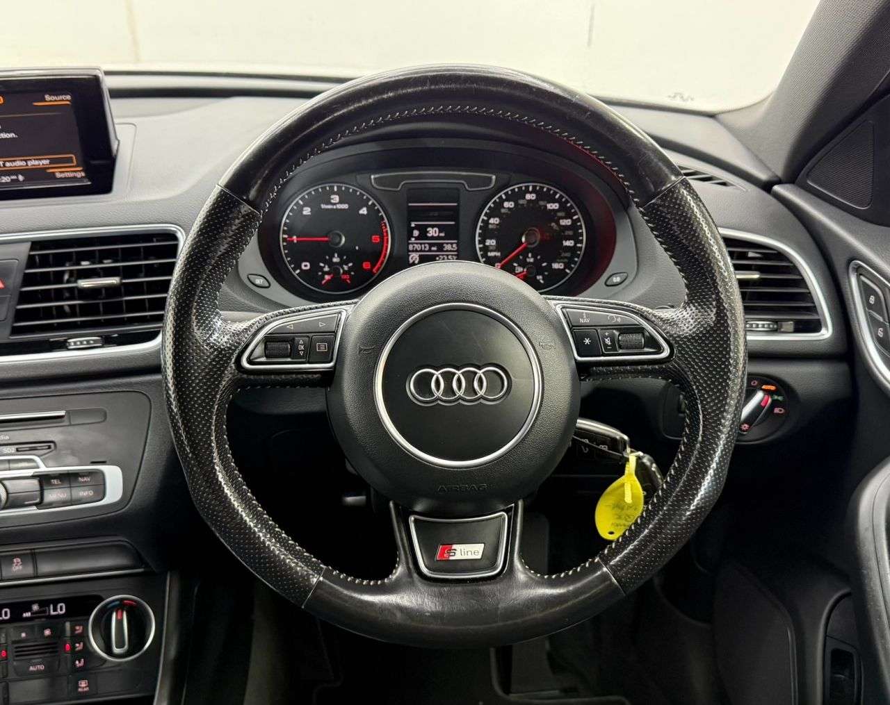 2016 AUDI Q3 2016 AUDI Q3