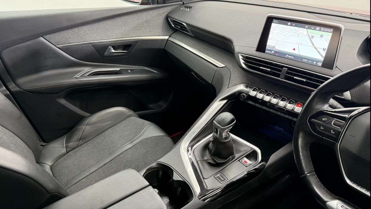 2019 PEUGEOT 3008 2019 PEUGEOT 3008