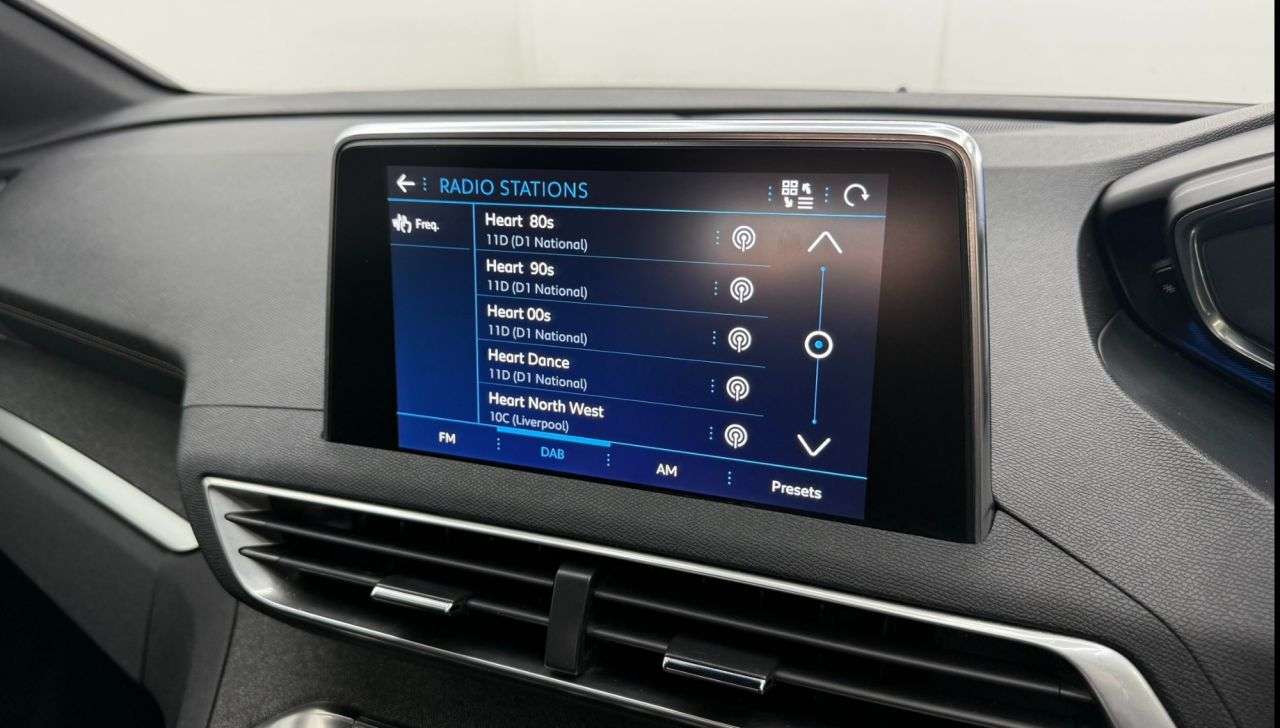 2019 PEUGEOT 3008 2019 PEUGEOT 3008