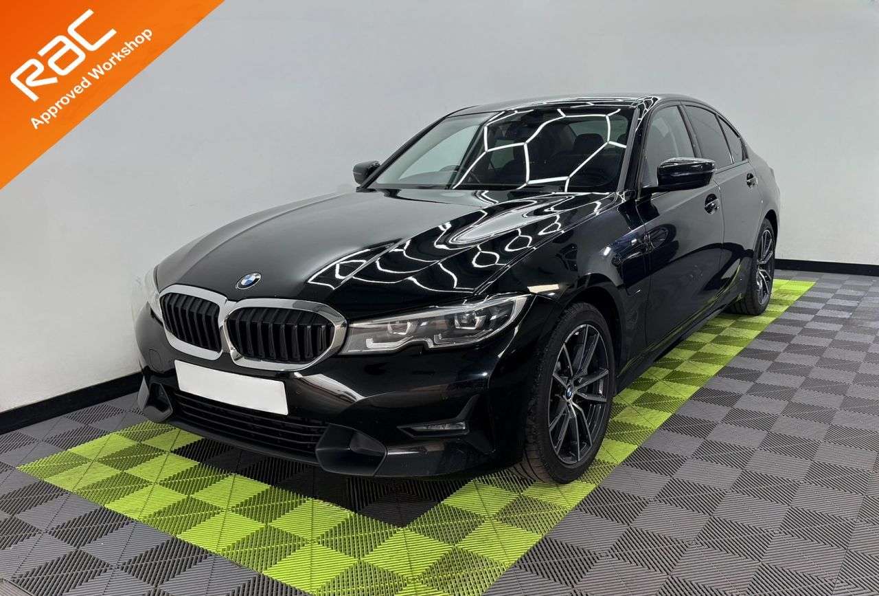 A 2021 BMW 3 SERIES 2.0 330e 12kWh Sport Pro Saloon 4dr Petrol Plug-in Hybrid Auto Euro 6 (s/s) A 2021 BMW 3 SERIES 2.0 330e 12kWh Sport Pro Saloon 4dr Petrol Plug-in Hybrid Auto Euro 6 (s/s)