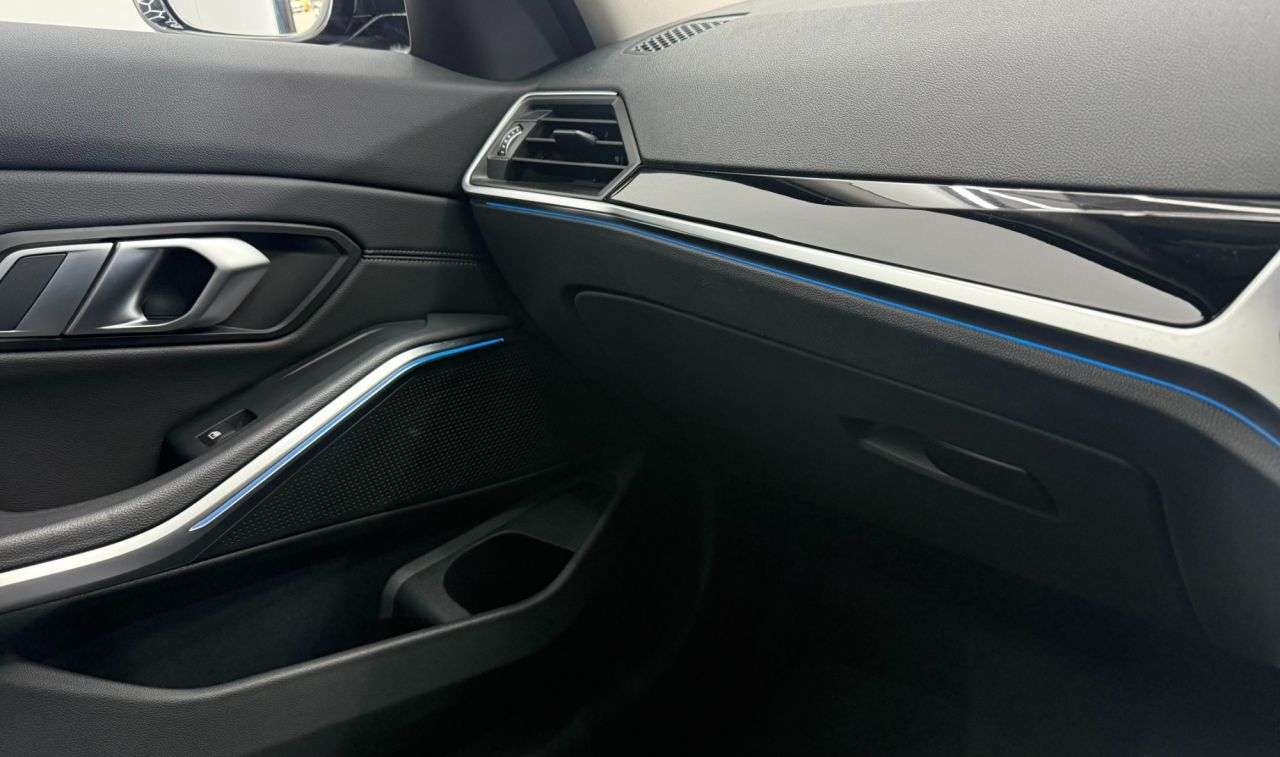 2021 BMW 3 SERIES 2021 BMW 3 SERIES