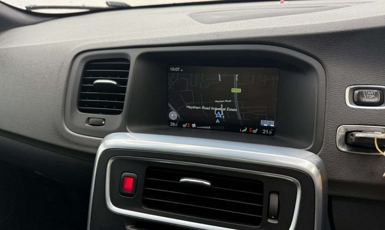 2014 VOLVO V60 2014 VOLVO V60