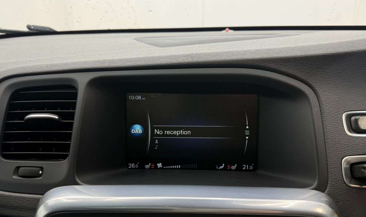 2014 VOLVO V60 2014 VOLVO V60