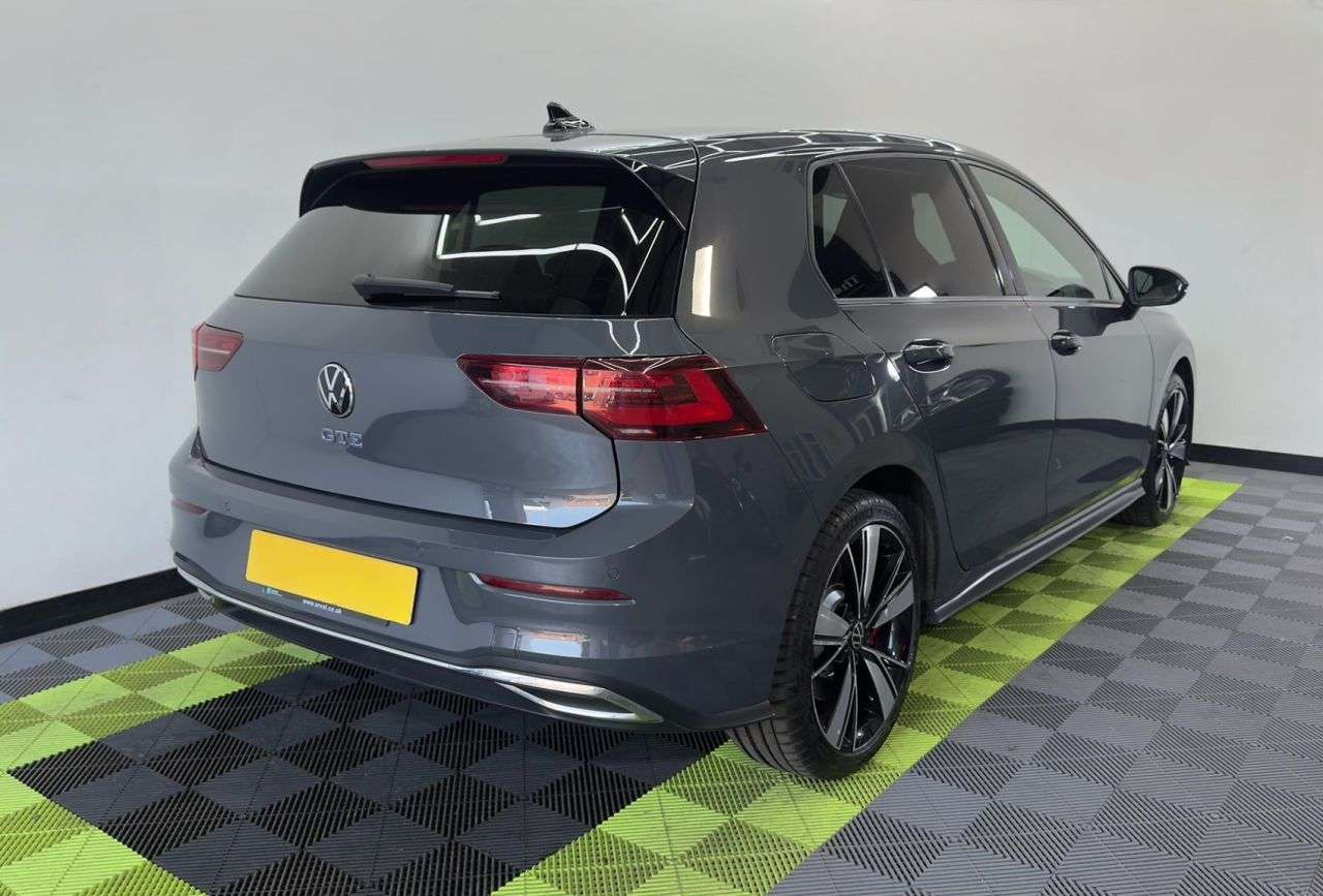 2021 VOLKSWAGEN GOLF 2021 VOLKSWAGEN GOLF