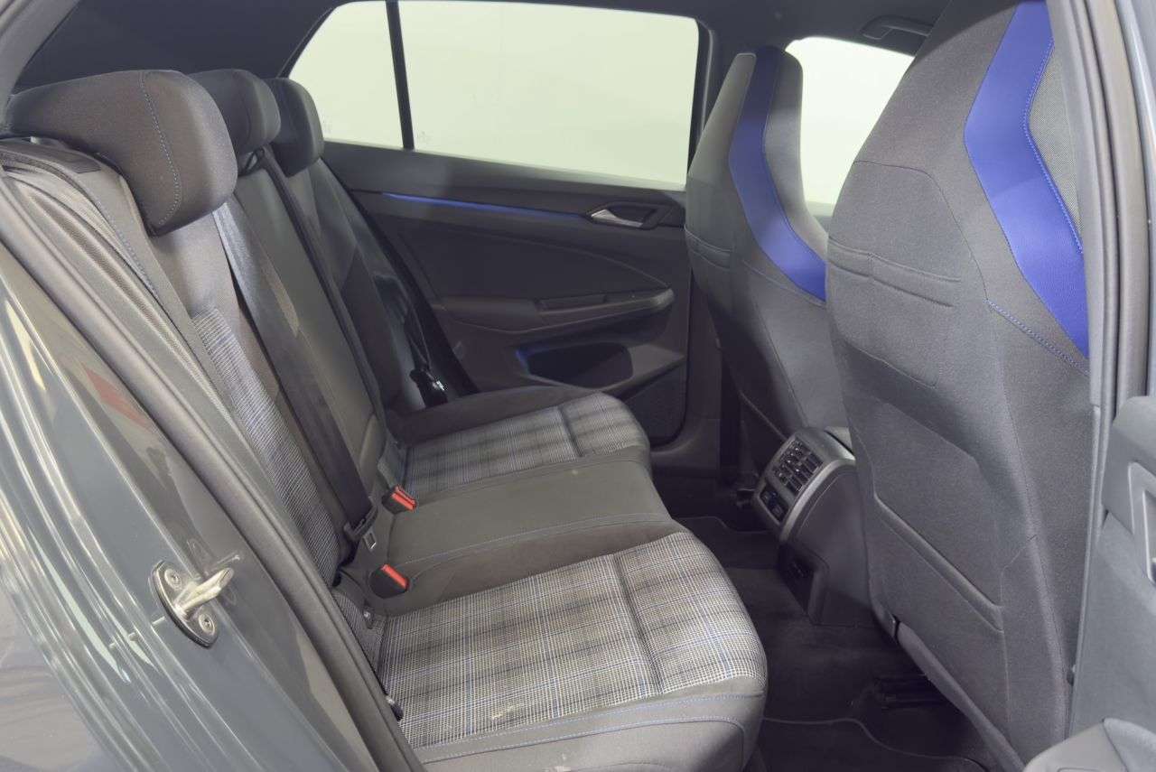 2021 VOLKSWAGEN GOLF 2021 VOLKSWAGEN GOLF