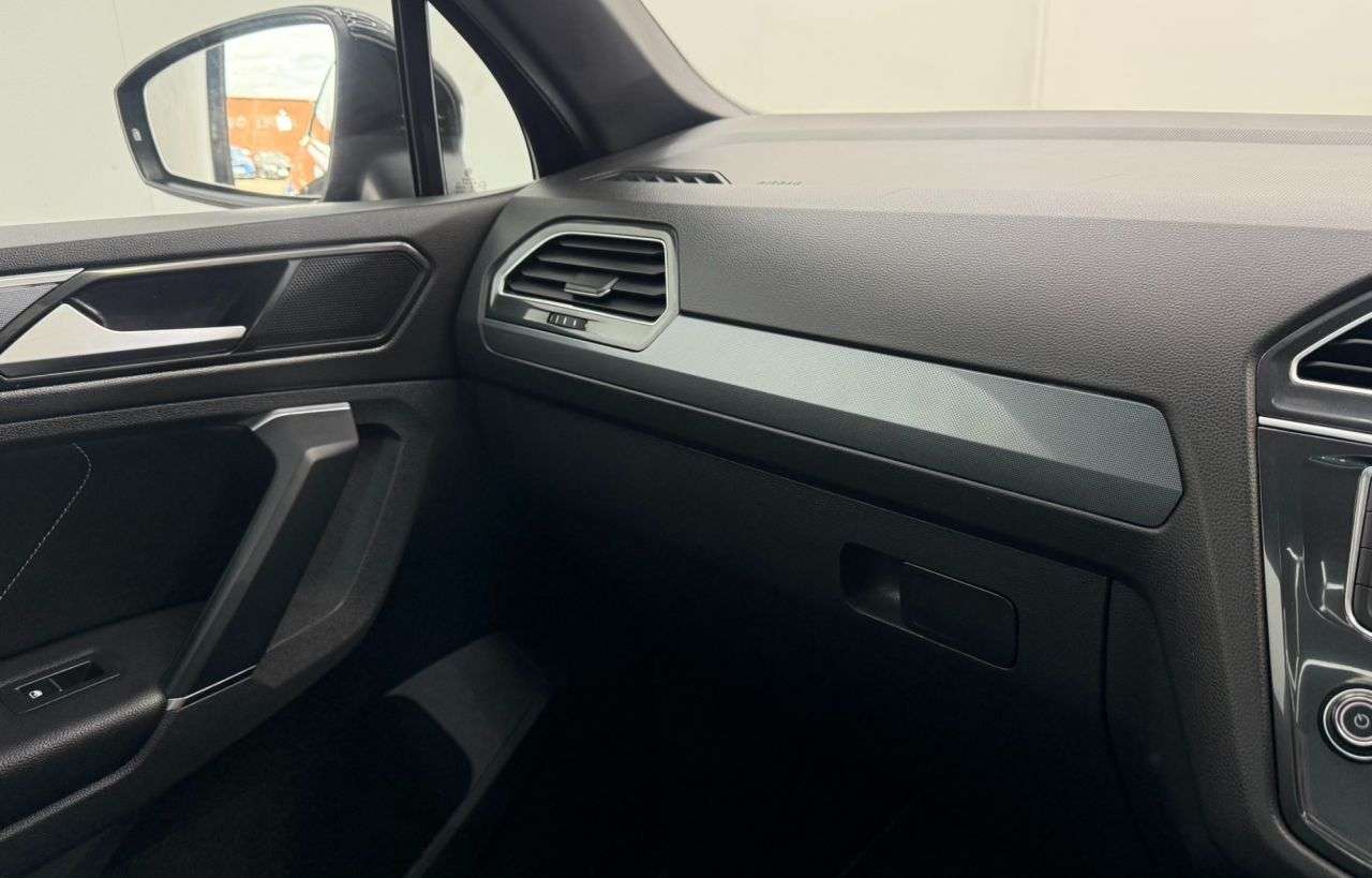 2016 VOLKSWAGEN TIGUAN 2016 VOLKSWAGEN TIGUAN