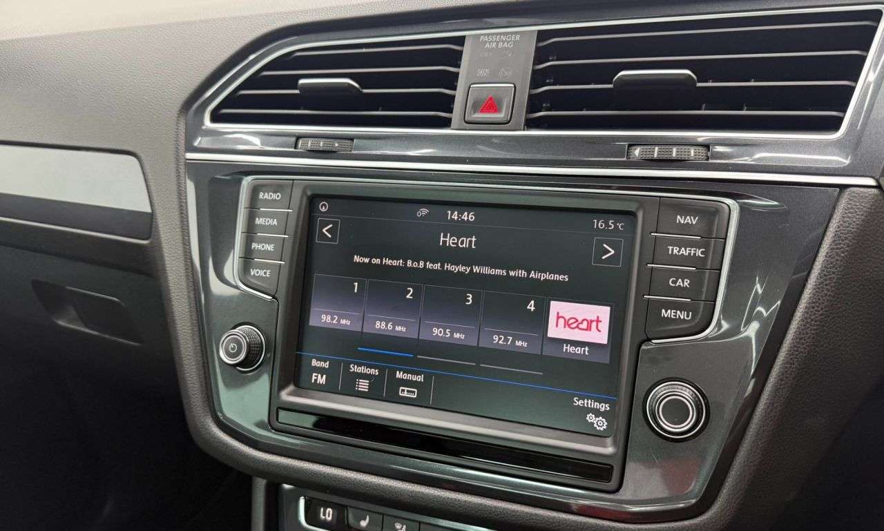 2016 VOLKSWAGEN TIGUAN 2016 VOLKSWAGEN TIGUAN