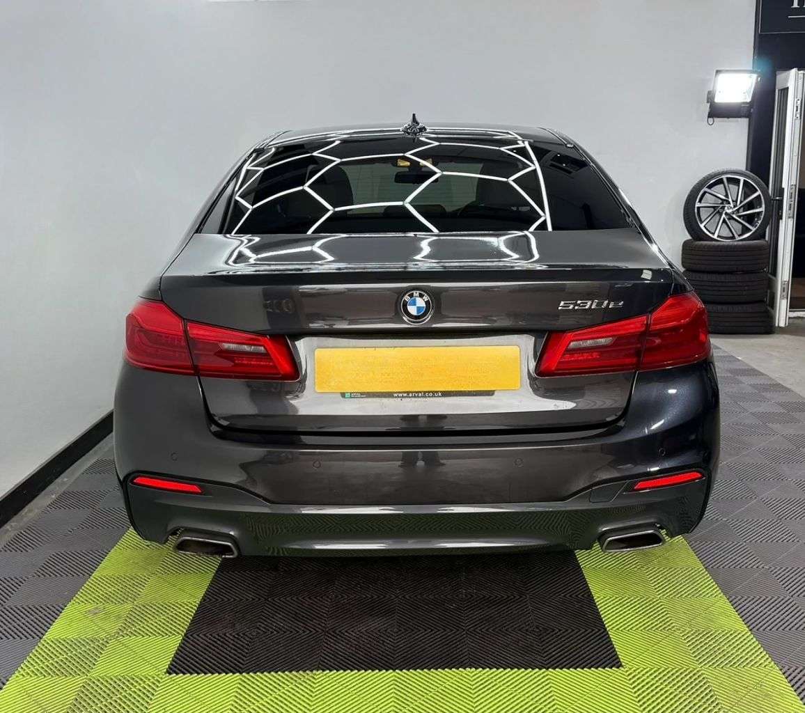 2020 BMW 5 SERIES 2020 BMW 5 SERIES