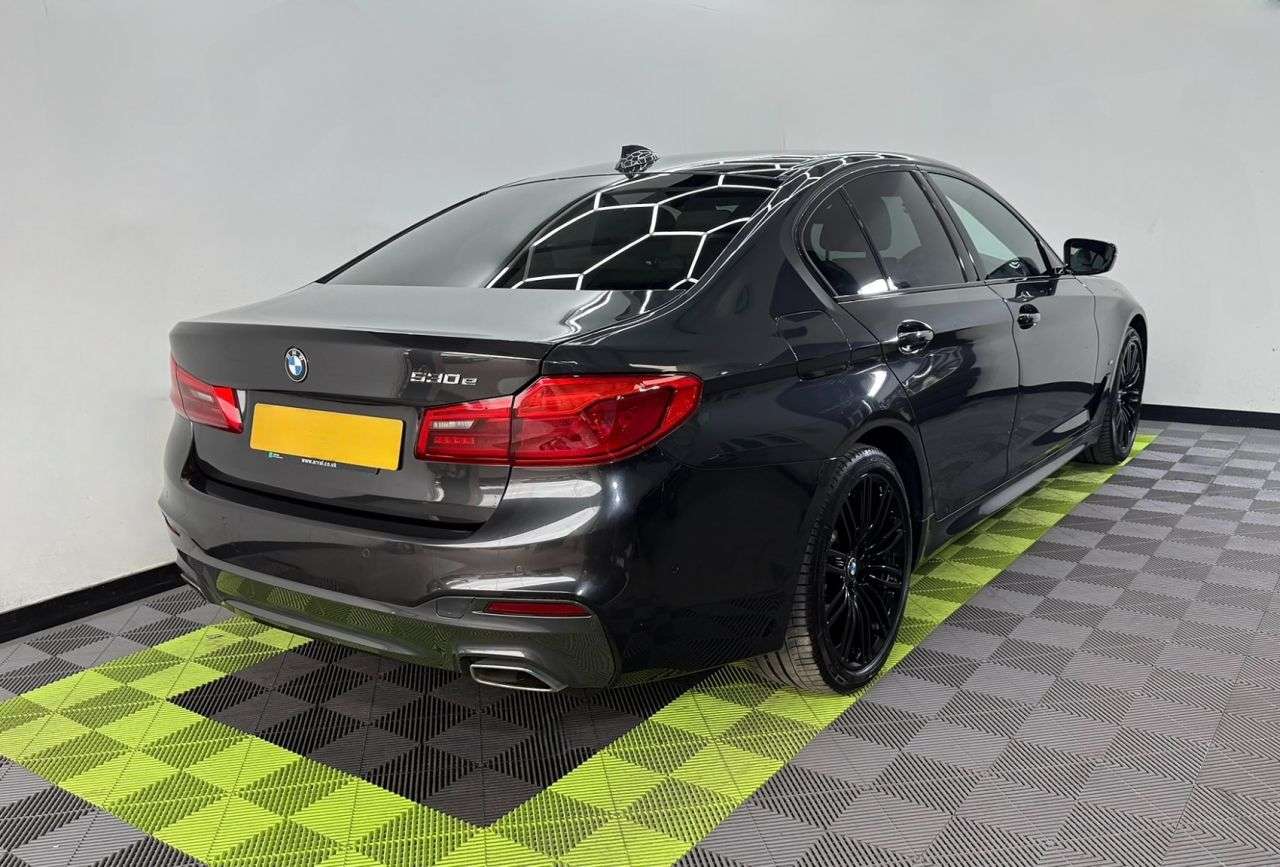 2020 BMW 5 SERIES 2020 BMW 5 SERIES