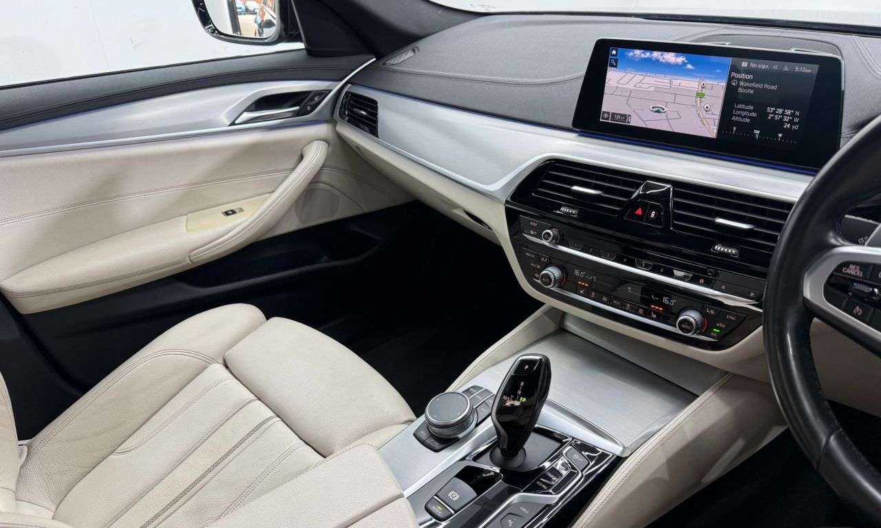 2020 BMW 5 SERIES 2020 BMW 5 SERIES