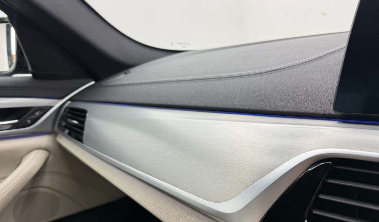 2020 BMW 5 SERIES 2020 BMW 5 SERIES