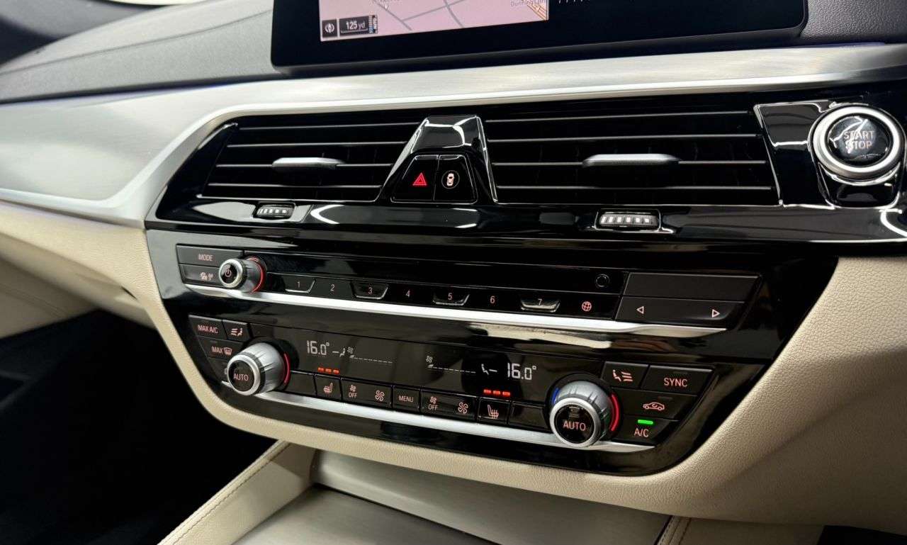 2020 BMW 5 SERIES 2020 BMW 5 SERIES