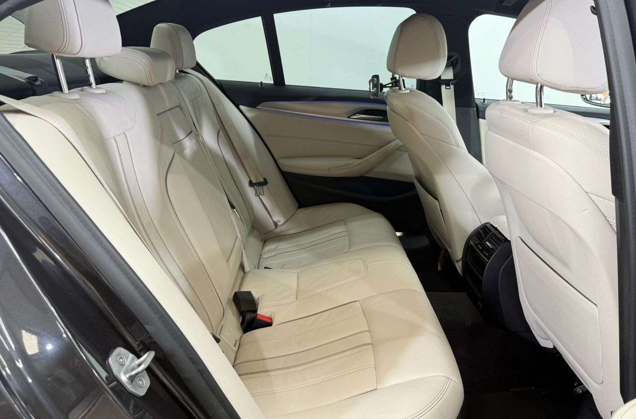 2020 BMW 5 SERIES 2020 BMW 5 SERIES