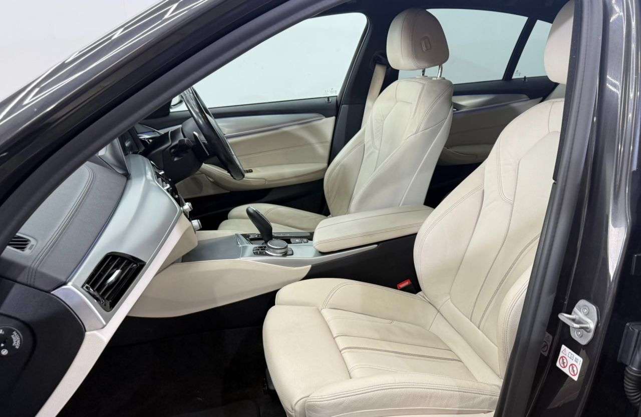 2020 BMW 5 SERIES 2020 BMW 5 SERIES