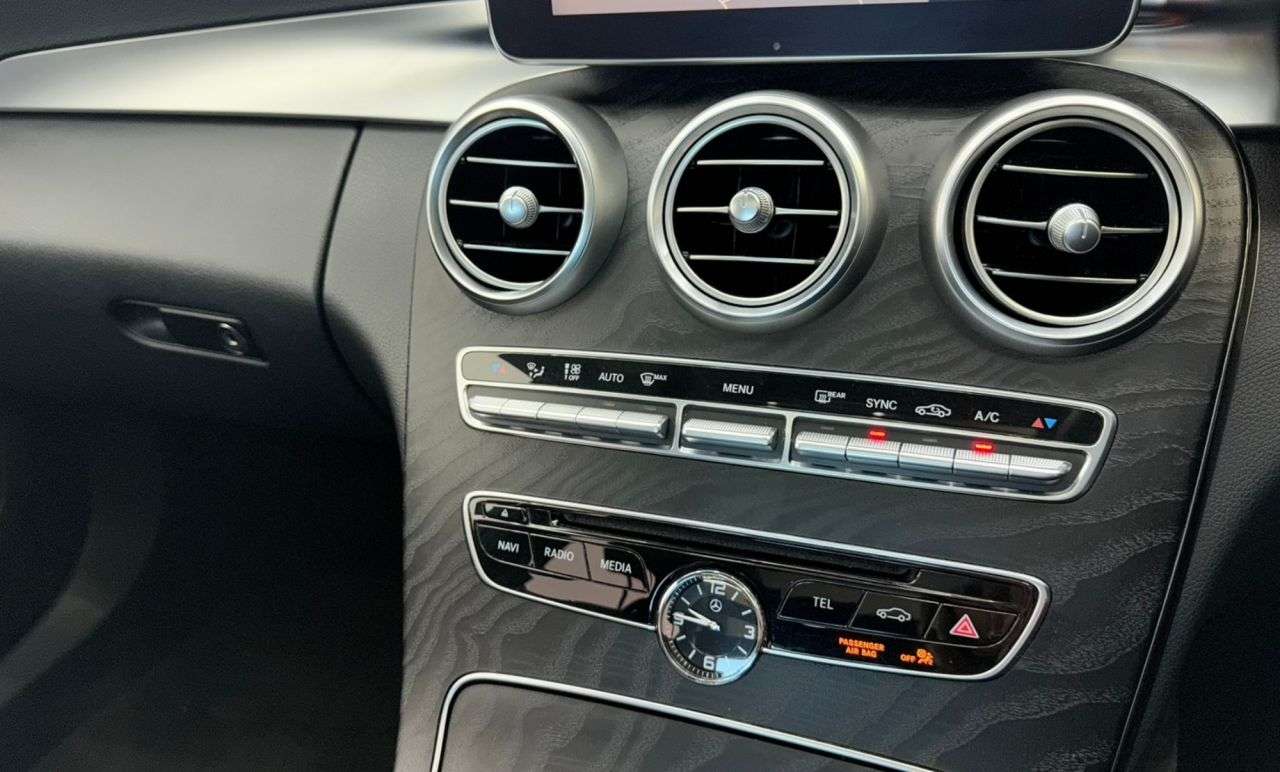 null MERCEDES-BENZ C-CLASS null MERCEDES-BENZ C-CLASS