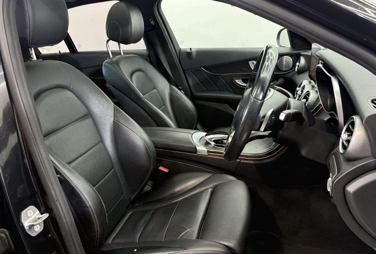 null MERCEDES-BENZ C-CLASS null MERCEDES-BENZ C-CLASS