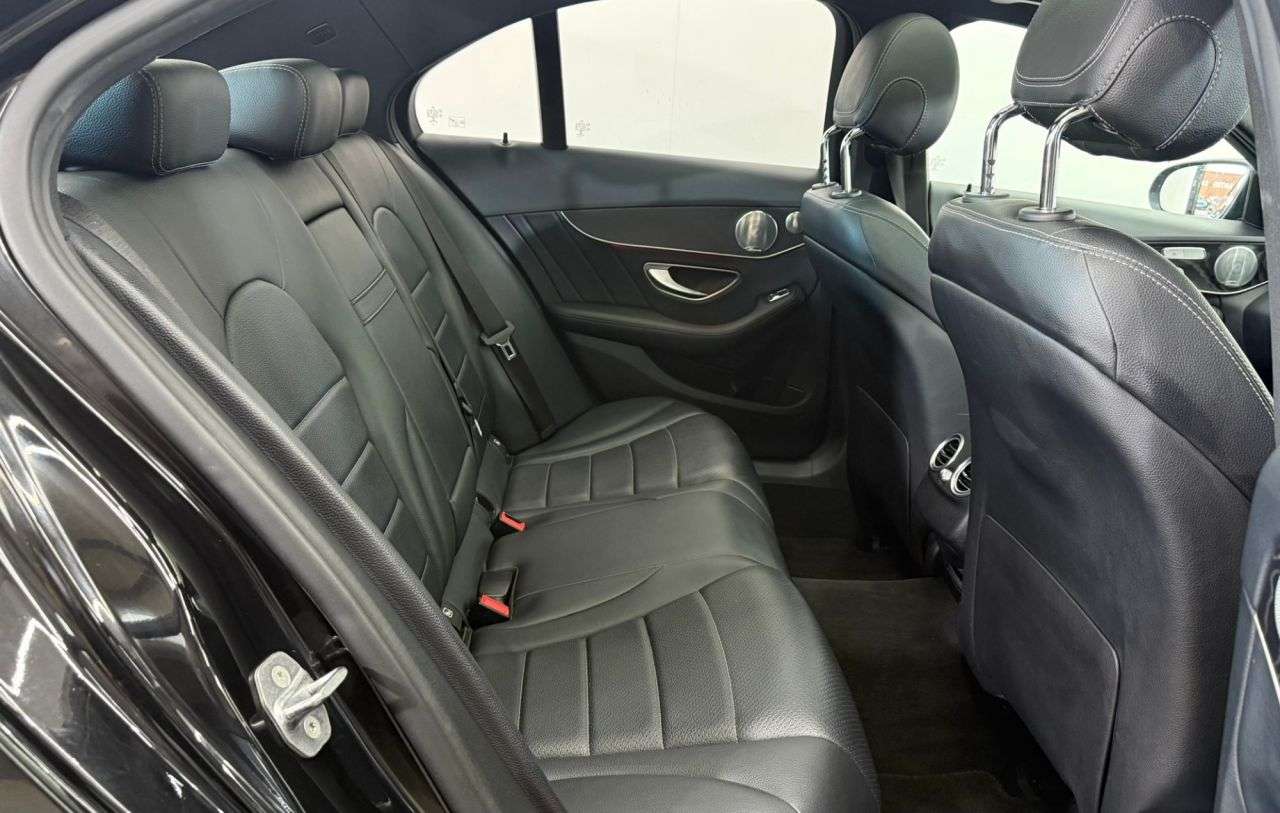 null MERCEDES-BENZ C-CLASS null MERCEDES-BENZ C-CLASS