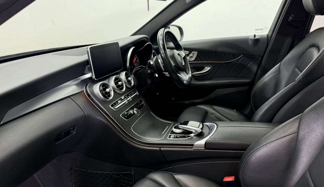 null MERCEDES-BENZ C-CLASS null MERCEDES-BENZ C-CLASS