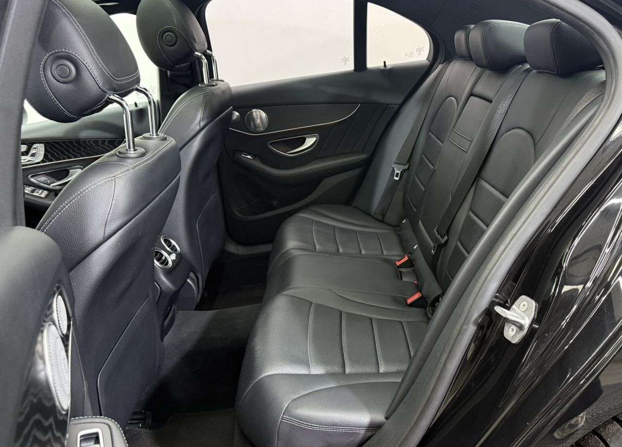 null MERCEDES-BENZ C-CLASS null MERCEDES-BENZ C-CLASS