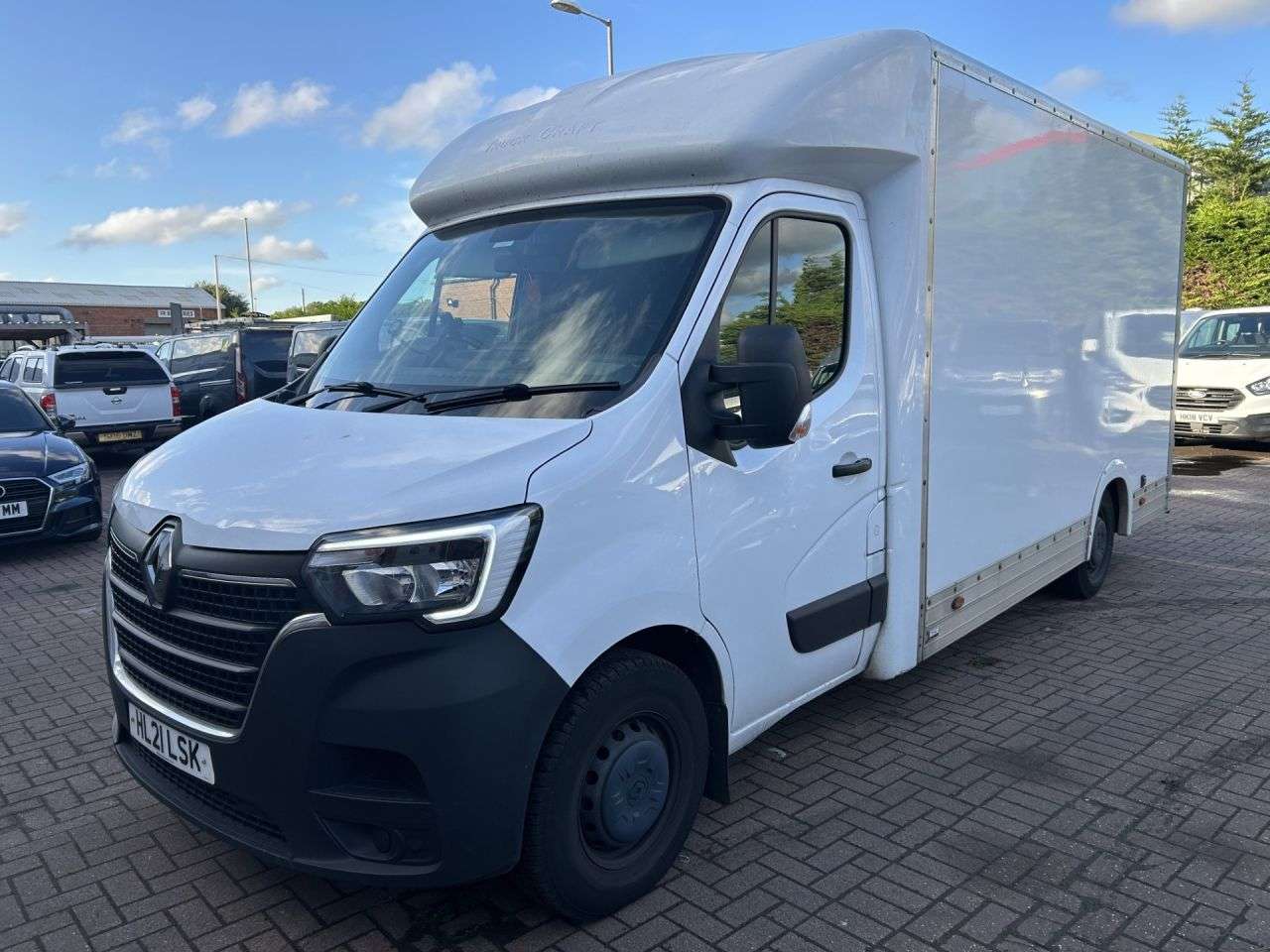 A 2021 RENAULT MASTER 2.3 dCi 35 Business Platform Cab 2dr Diesel Manual FWD LWB Euro 6 (135 ps) A 2021 RENAULT MASTER 2.3 dCi 35 Business Platform Cab 2dr Diesel Manual FWD LWB Euro 6 (135 ps)