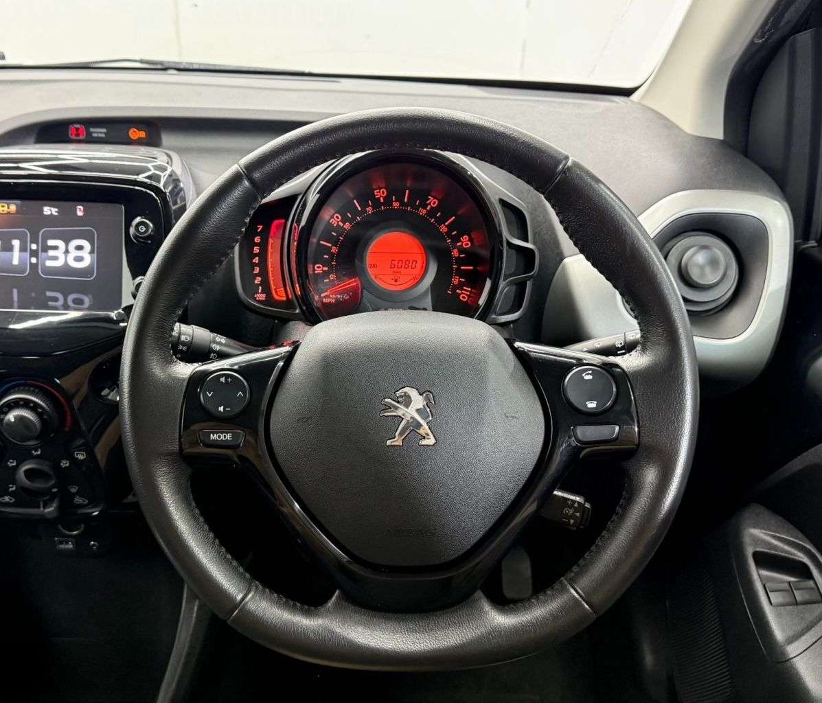 2016 PEUGEOT 108 2016 PEUGEOT 108