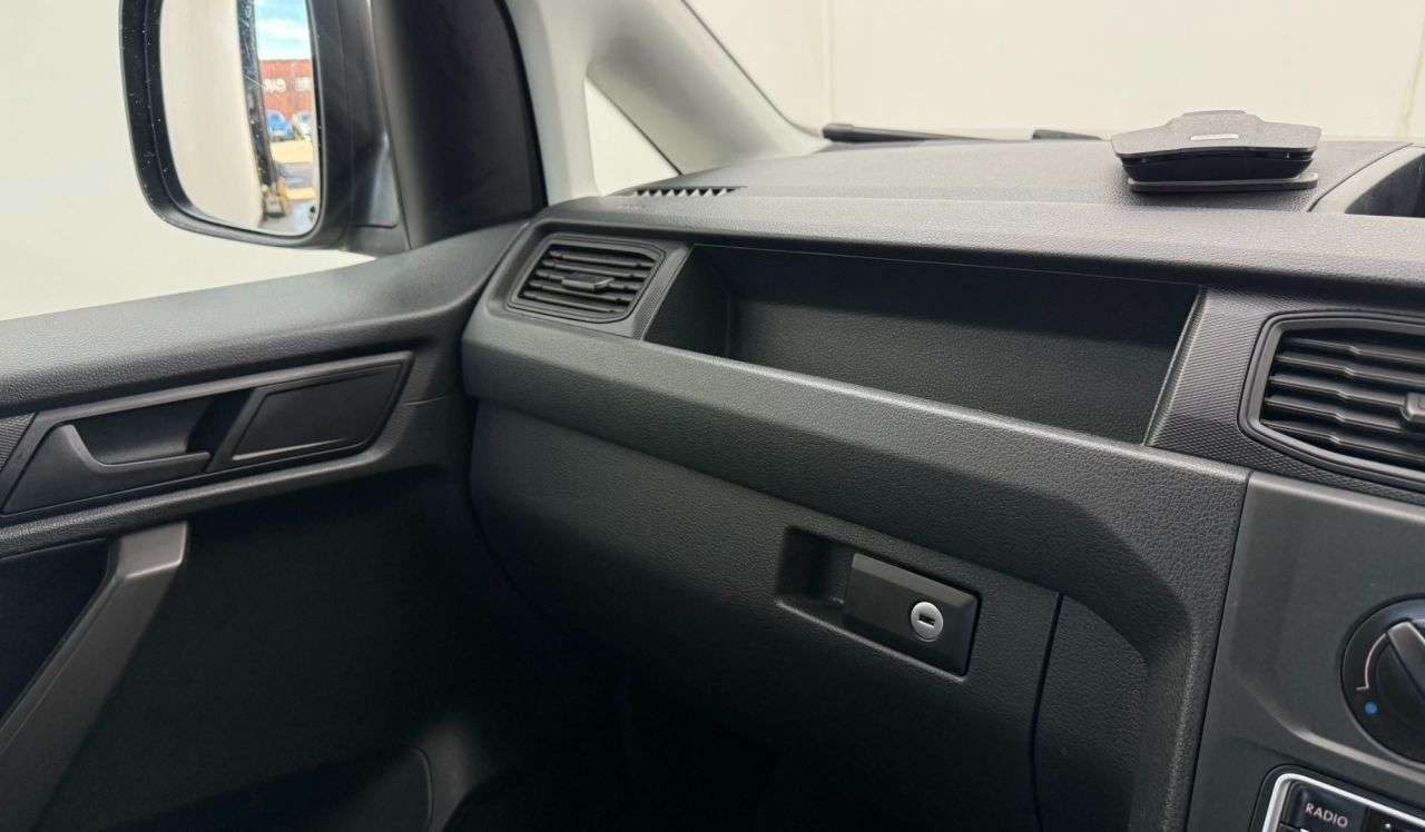 null VOLKSWAGEN CADDY null VOLKSWAGEN CADDY