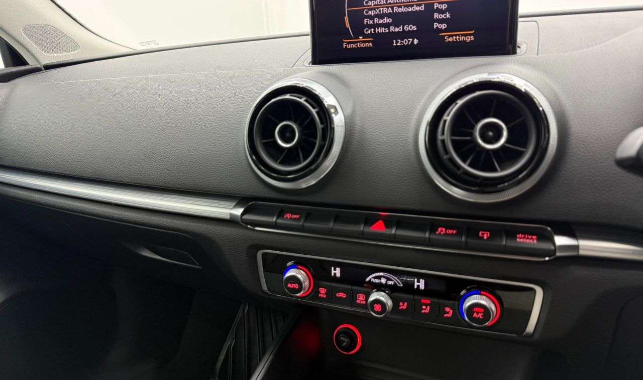 2013 AUDI A3 2013 AUDI A3