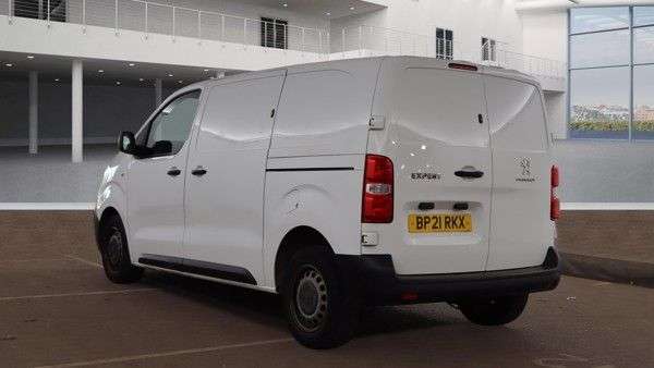 A 2021 PEUGEOT EXPERT 2.0 BlueHDi 1400 Professional Standard Panel Van 6dr Diesel Manual MWB Euro A 2021 PEUGEOT EXPERT 2.0 BlueHDi 1400 Professional Standard Panel Van 6dr Diesel Manual MWB Euro