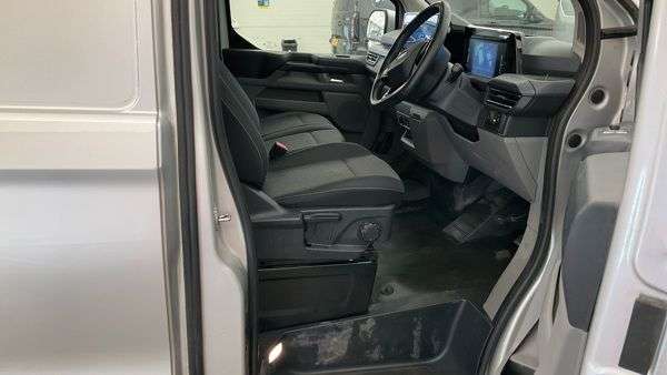 2024 FORD TRANSIT CUSTOM 2024 FORD TRANSIT CUSTOM