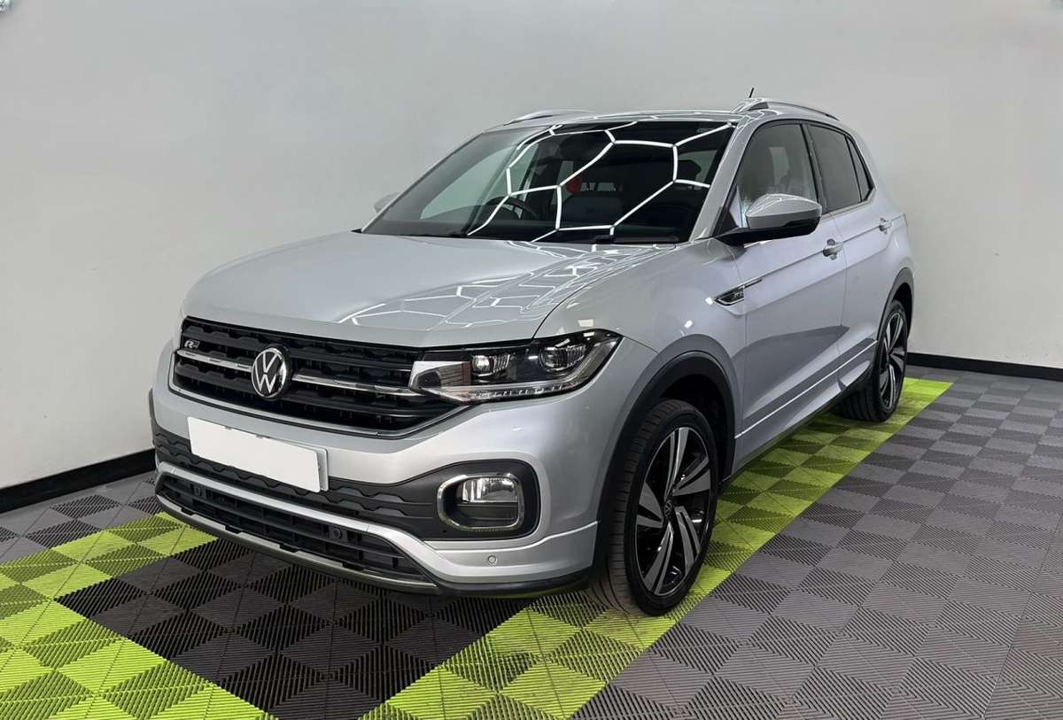 Check out this Volkswagen T-cross 2022 Petrol Manual