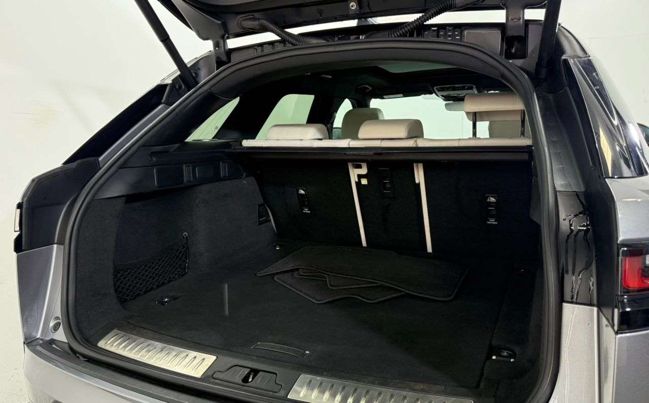 2021 LAND ROVER RANGE ROVER VELAR 2021 LAND ROVER RANGE ROVER VELAR