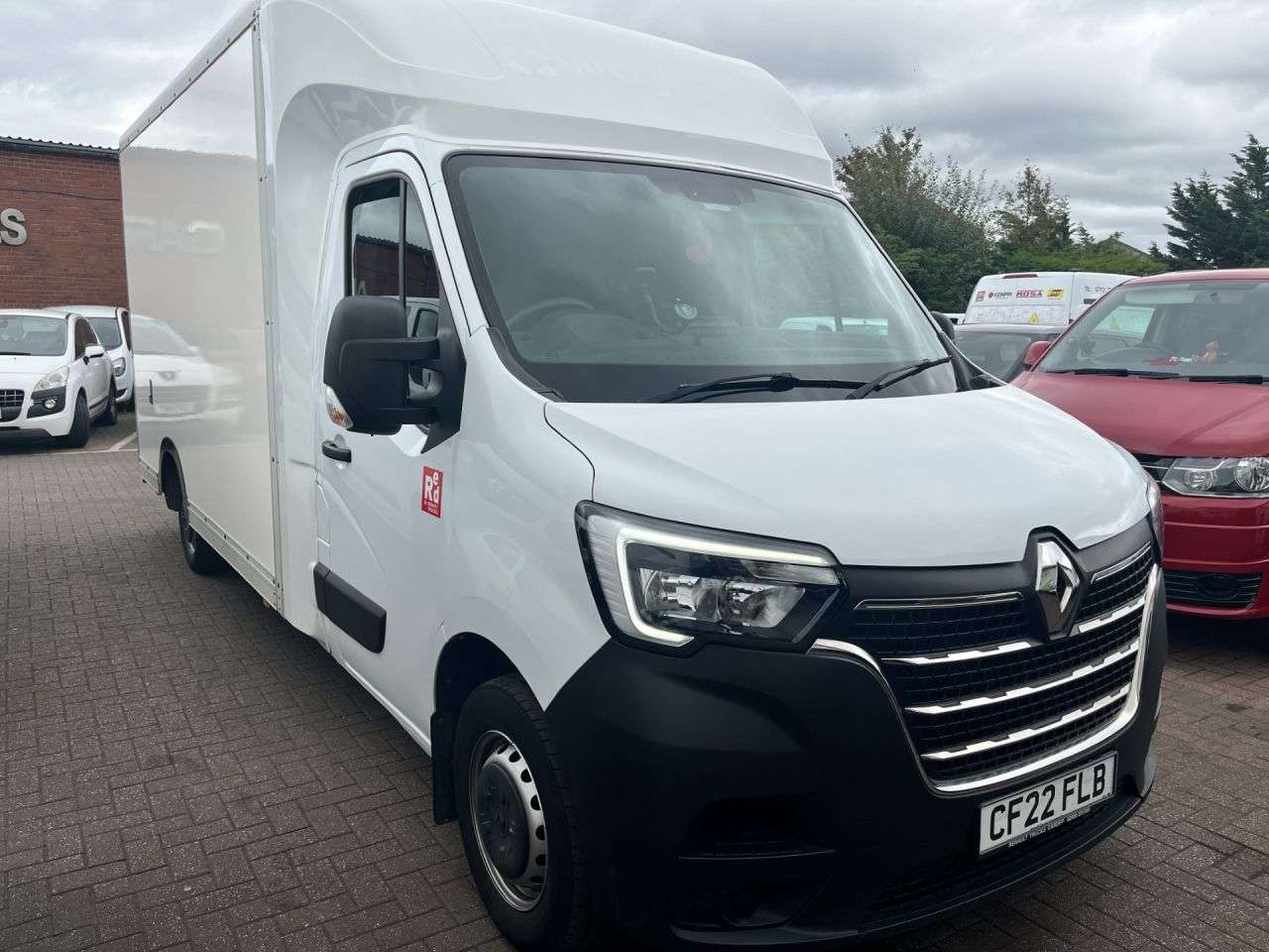 A 2022 RENAULT TRUCKS MASTER 2.3 dCi 35 Business Platform Cab RED EDITION 2dr Diesel Manual FWD LWB Euro A 2022 RENAULT TRUCKS MASTER 2.3 dCi 35 Business Platform Cab RED EDITION 2dr Diesel Manual FWD LWB Euro