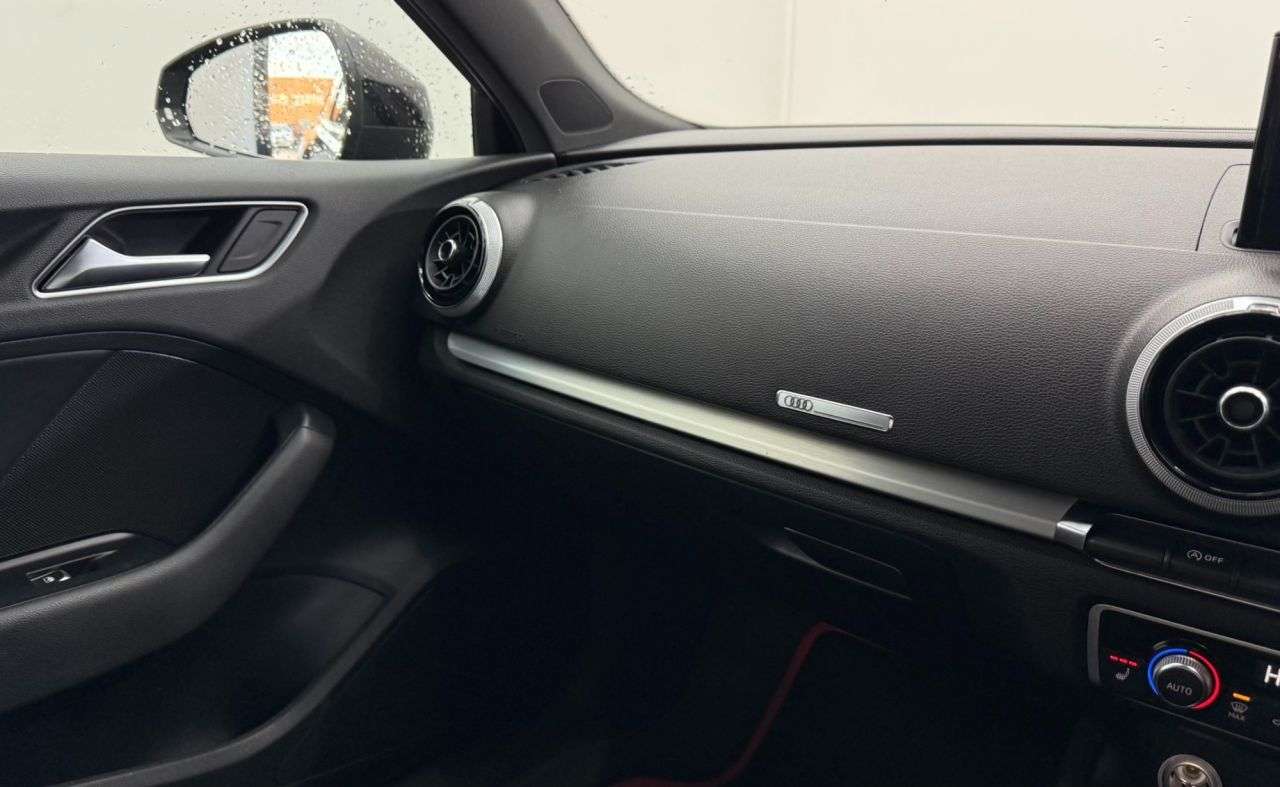 2017 AUDI A3 2017 AUDI A3